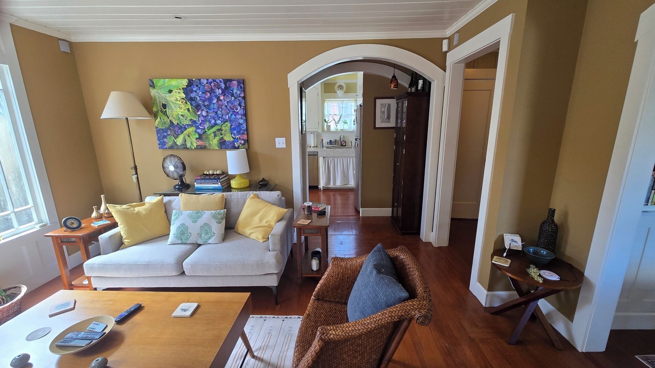Photo of Livingroom in Napa