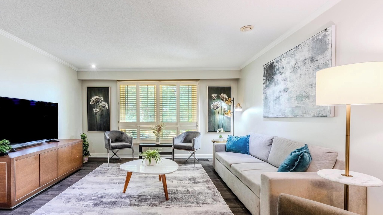 Photo of Livingroom in Hamilton