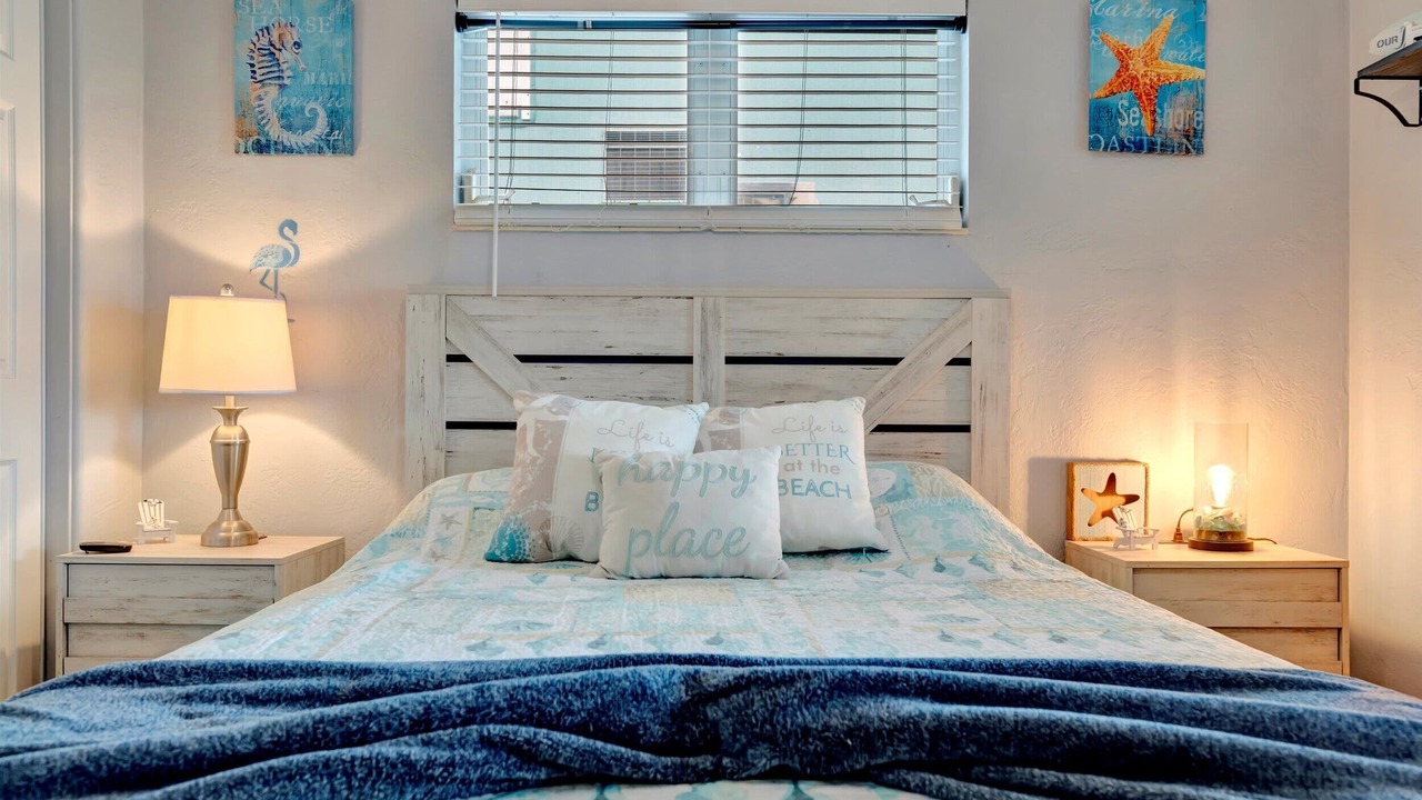 Photo of Bedroom in Treasure Island