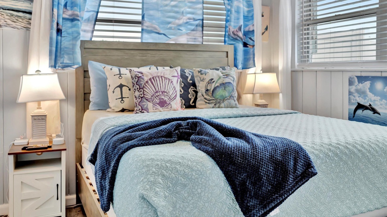 Photo of Bedroom in Treasure Island