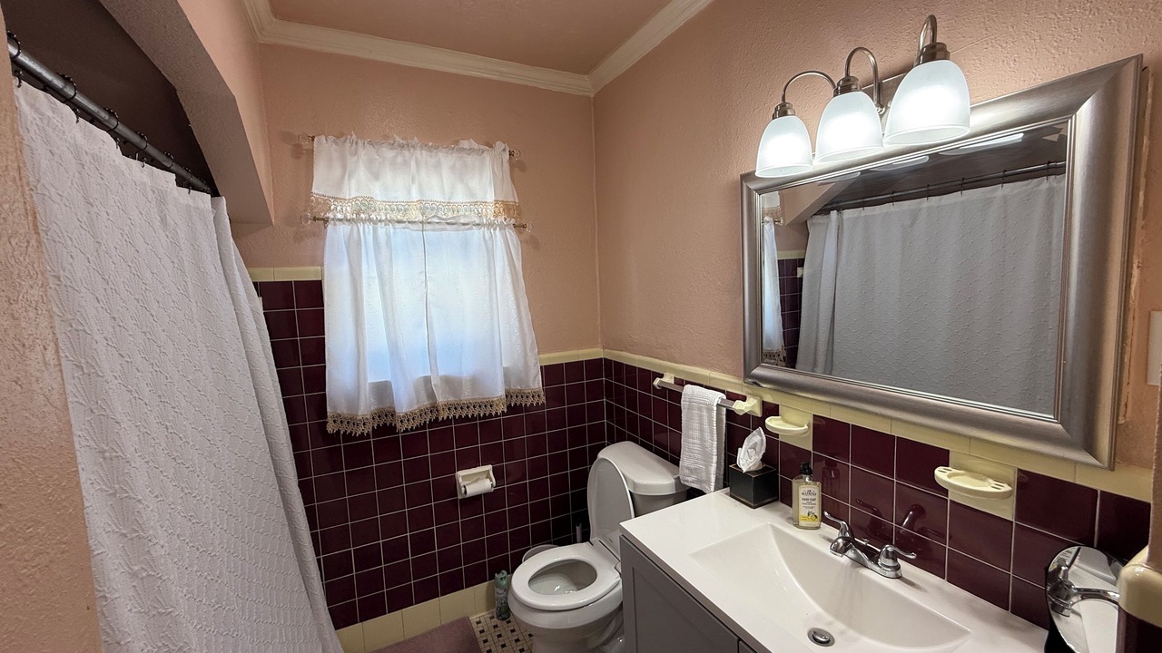 Photo of Bathroom in Vollintine-Evergreen