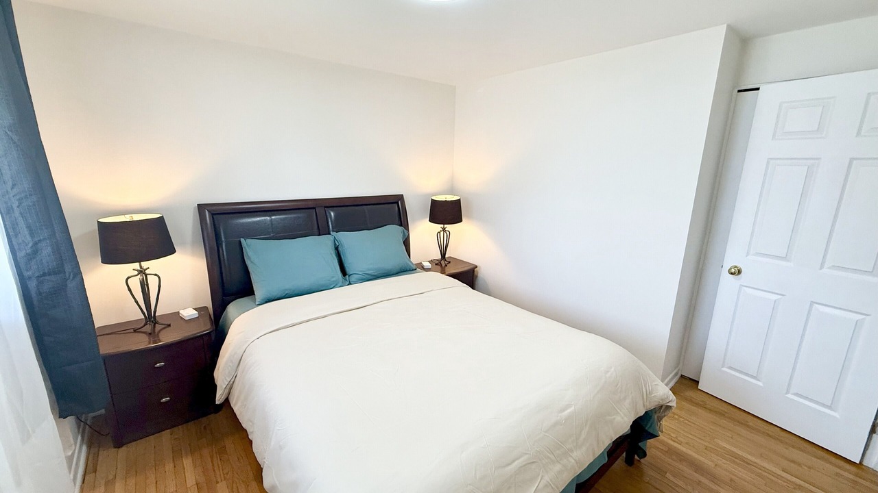 Photo of Bedroom in Saint-Hubert