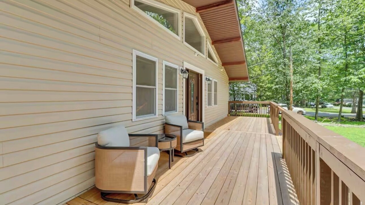 Photo of Patio Balcony in East Stroudsburg