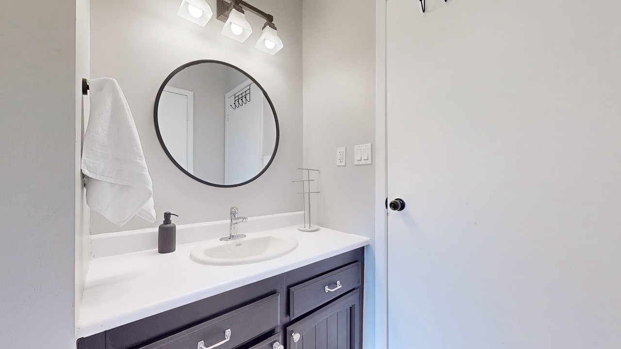Photo of Bathroom in Port Franks