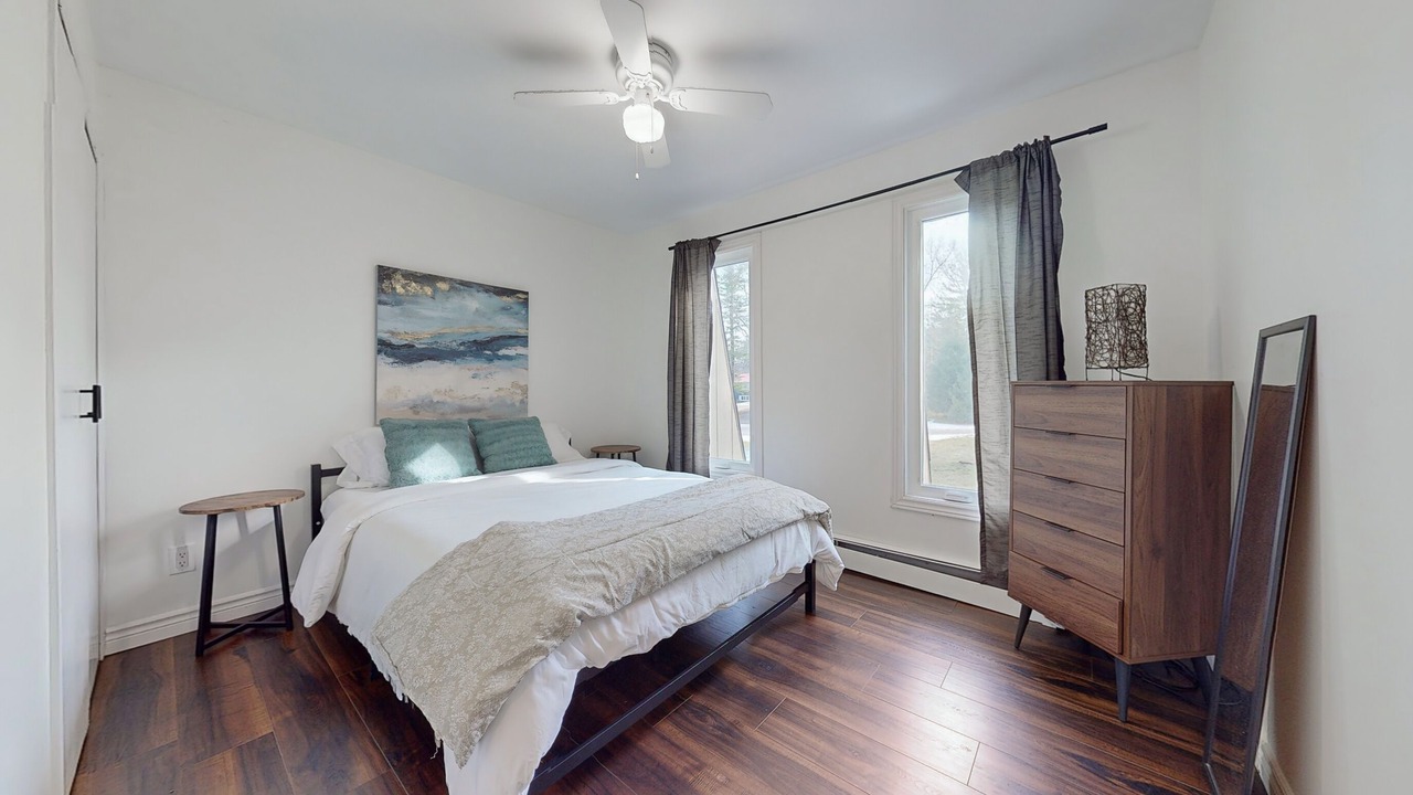 Photo of Bedroom in Port Franks