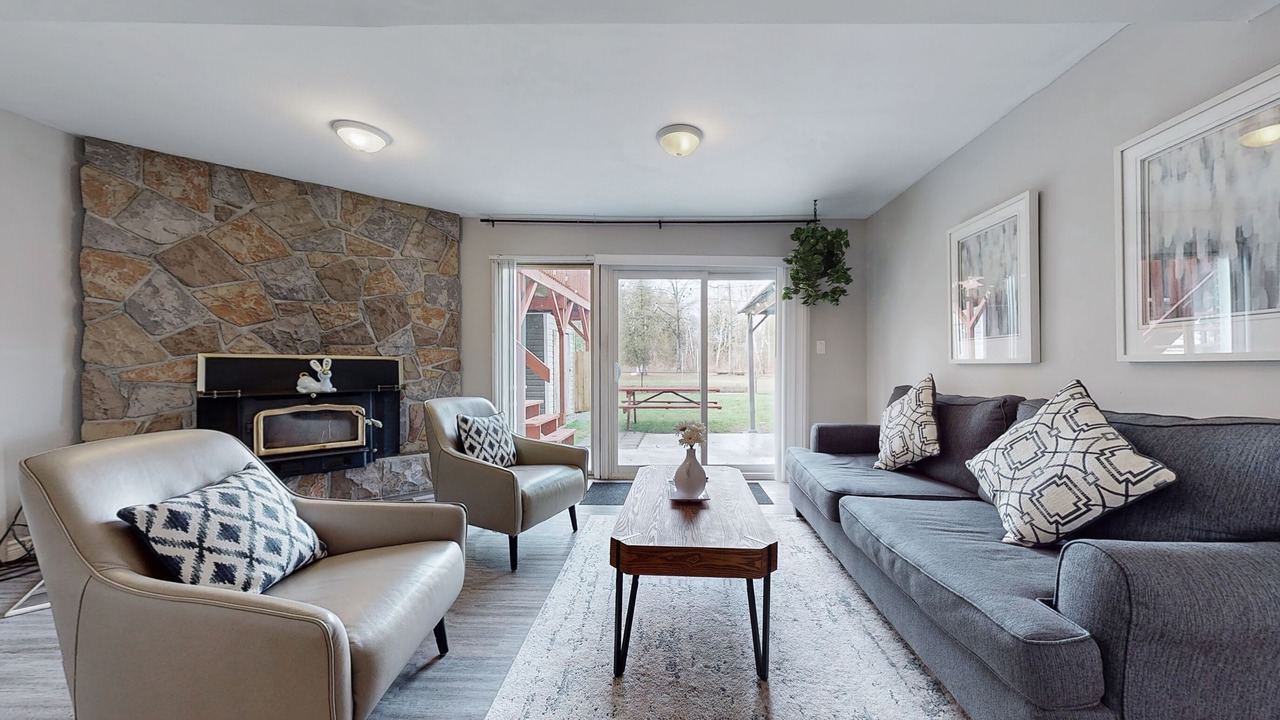 Photo of Livingroom in Port Franks