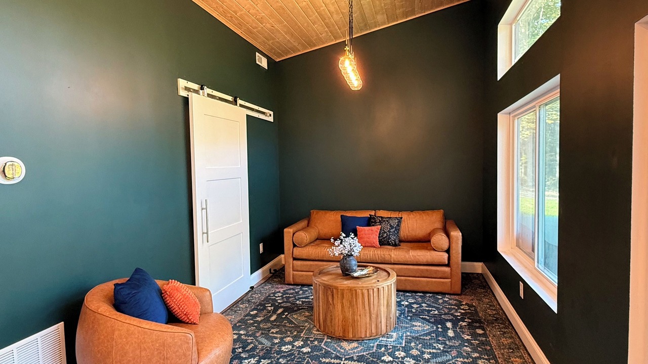 Photo of Livingroom in Leasburg
