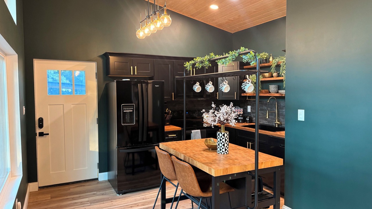 Photo of Kitchen in Leasburg