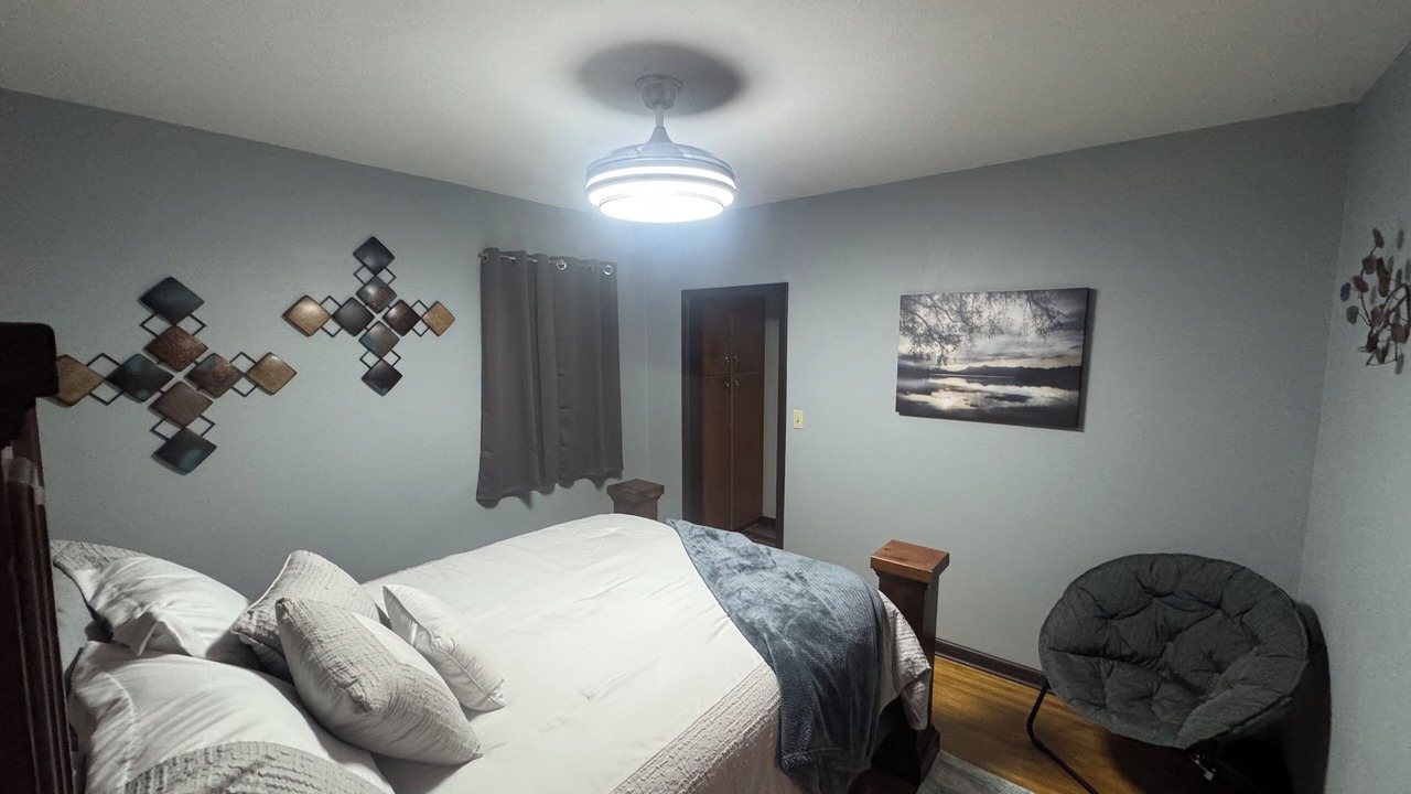 Photo of Bedroom in Spencer