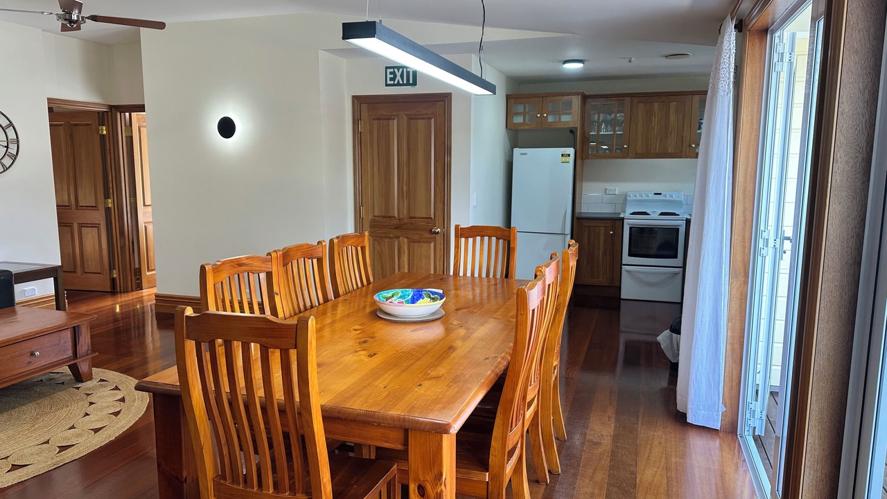 Photo of Others in Russell