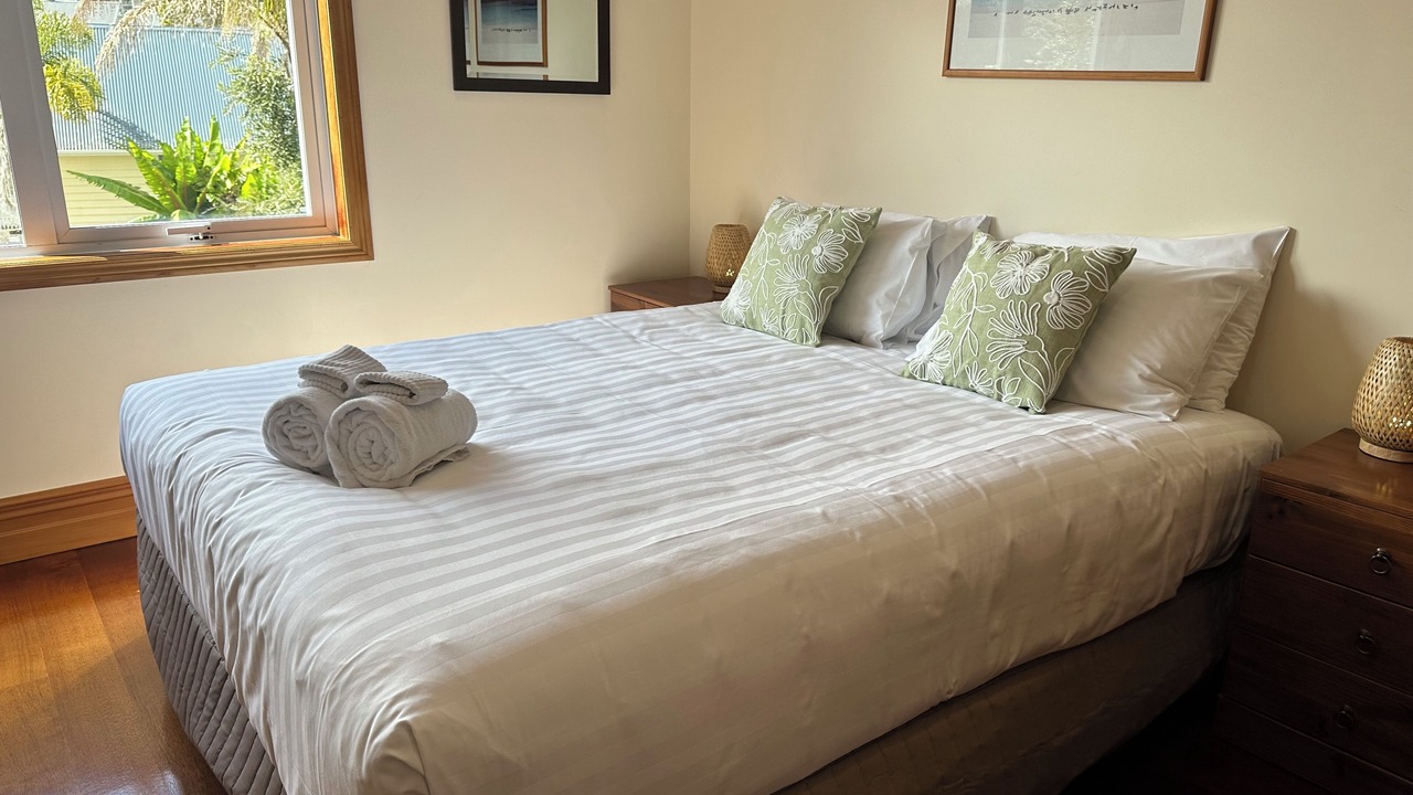 Photo of Bedroom in Russell