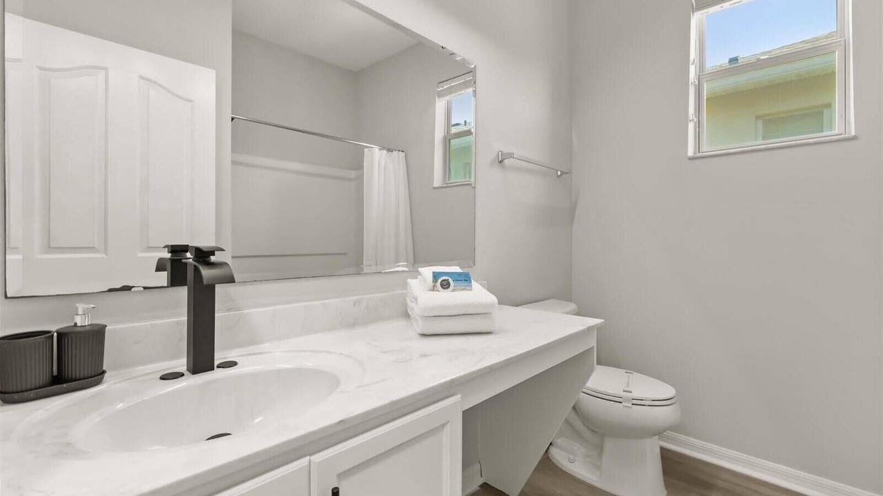 Photo of Bathroom in Crystal Cove
