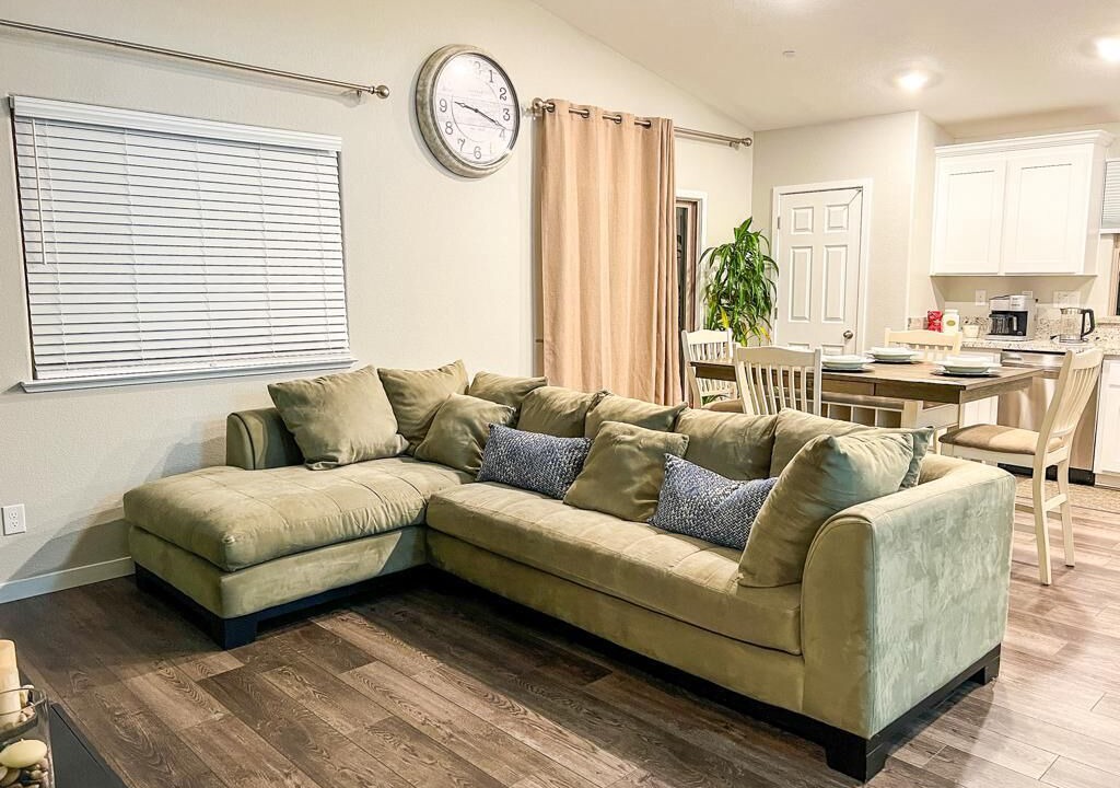 Photo of Livingroom in Roseville