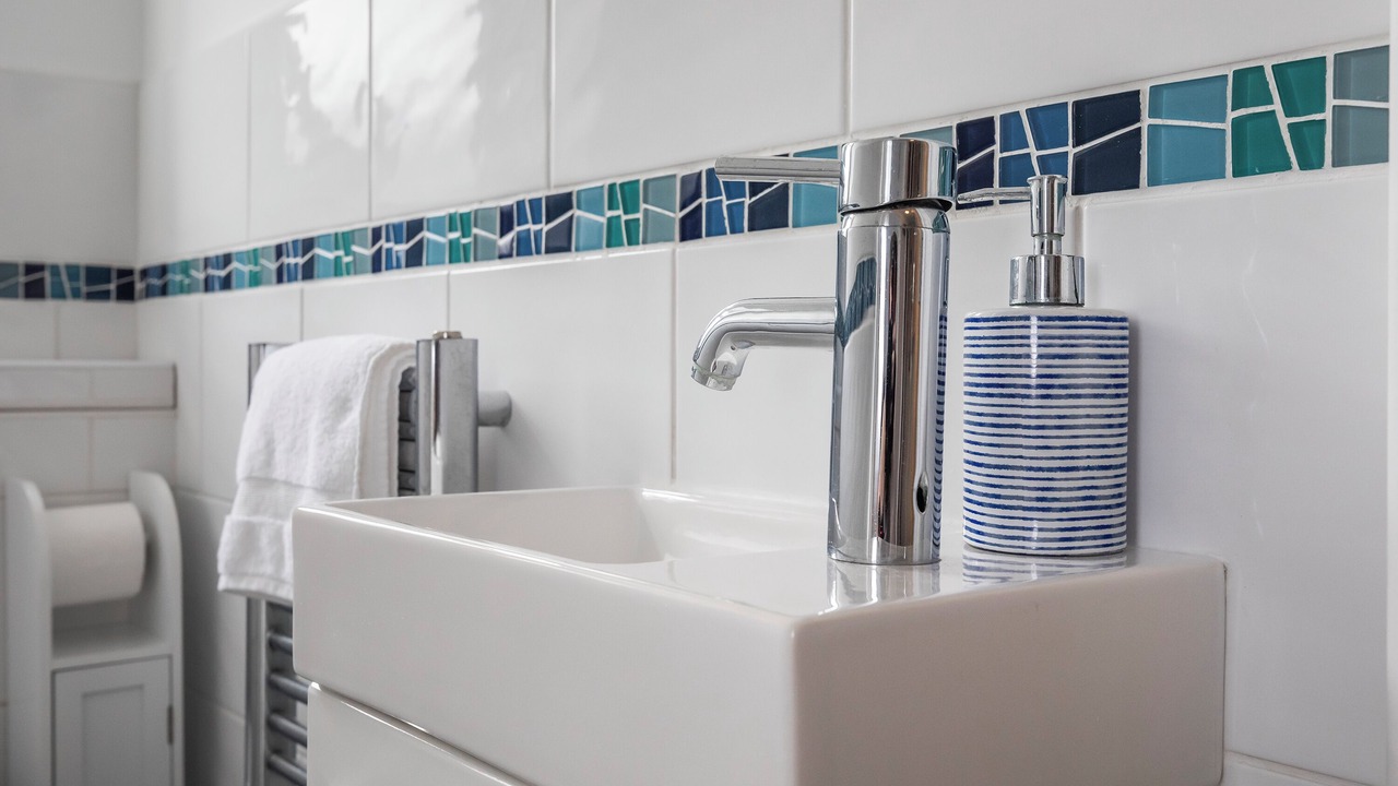 Photo of Bathroom in Sandbanks