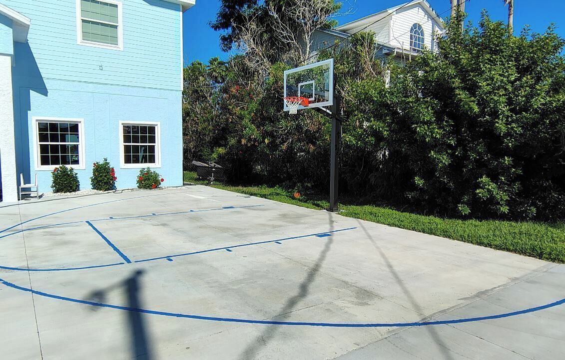 Photo of Others in Spring Hill