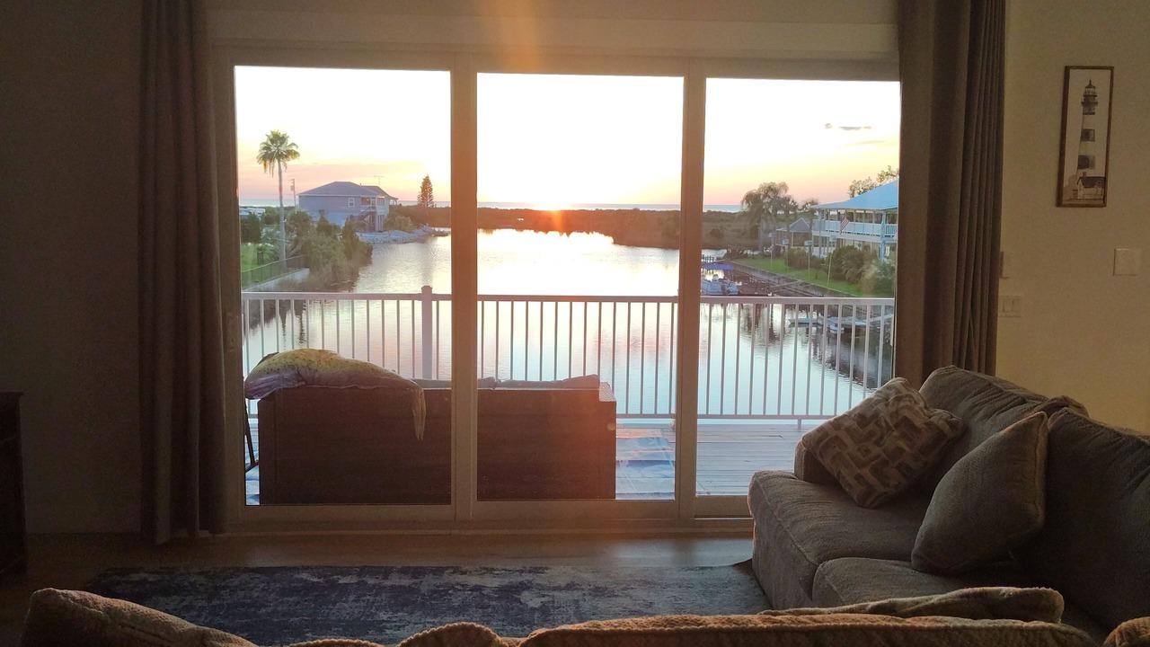 Photo of Livingroom in Spring Hill