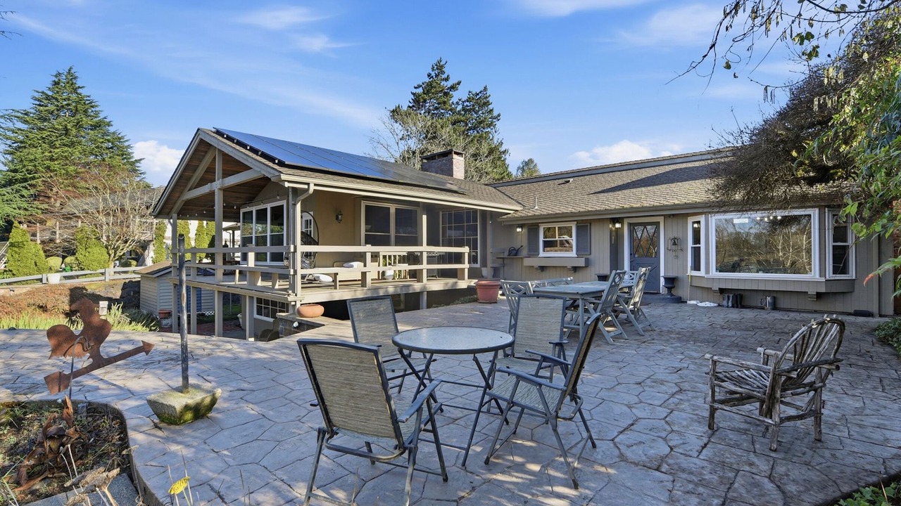 Photo of Outdoor in Centralia