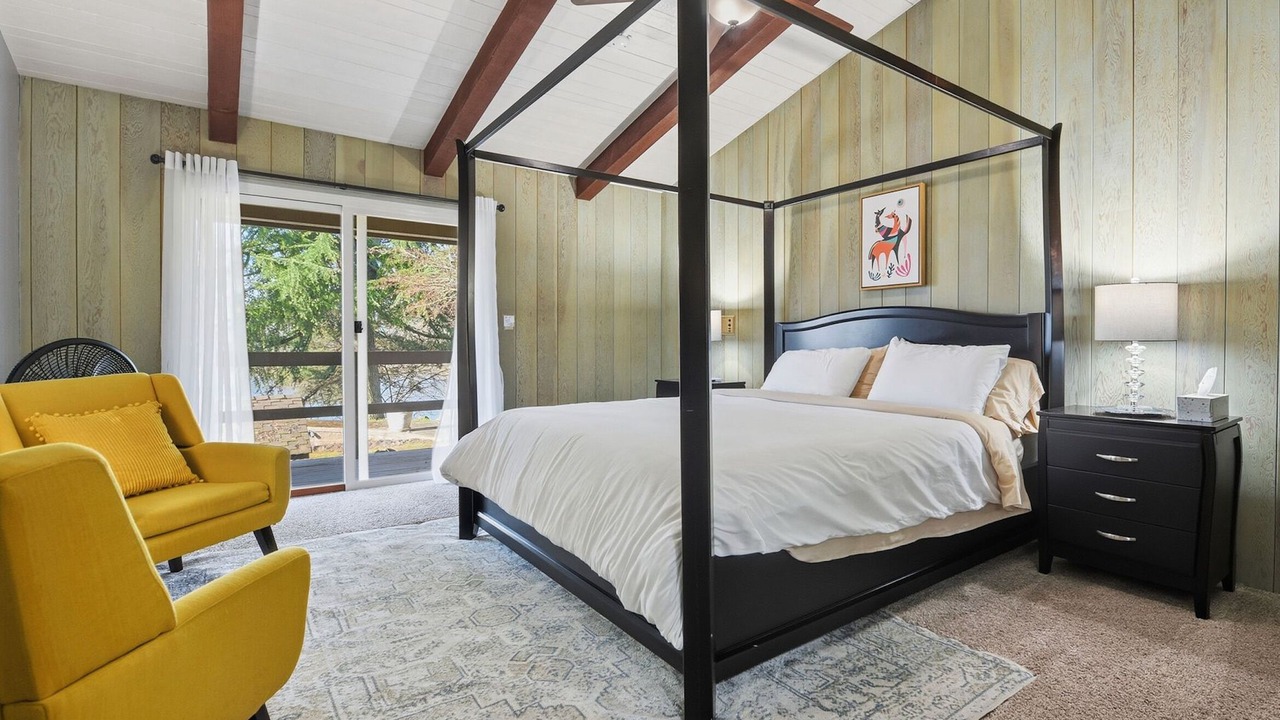 Photo of Bedroom in Centralia