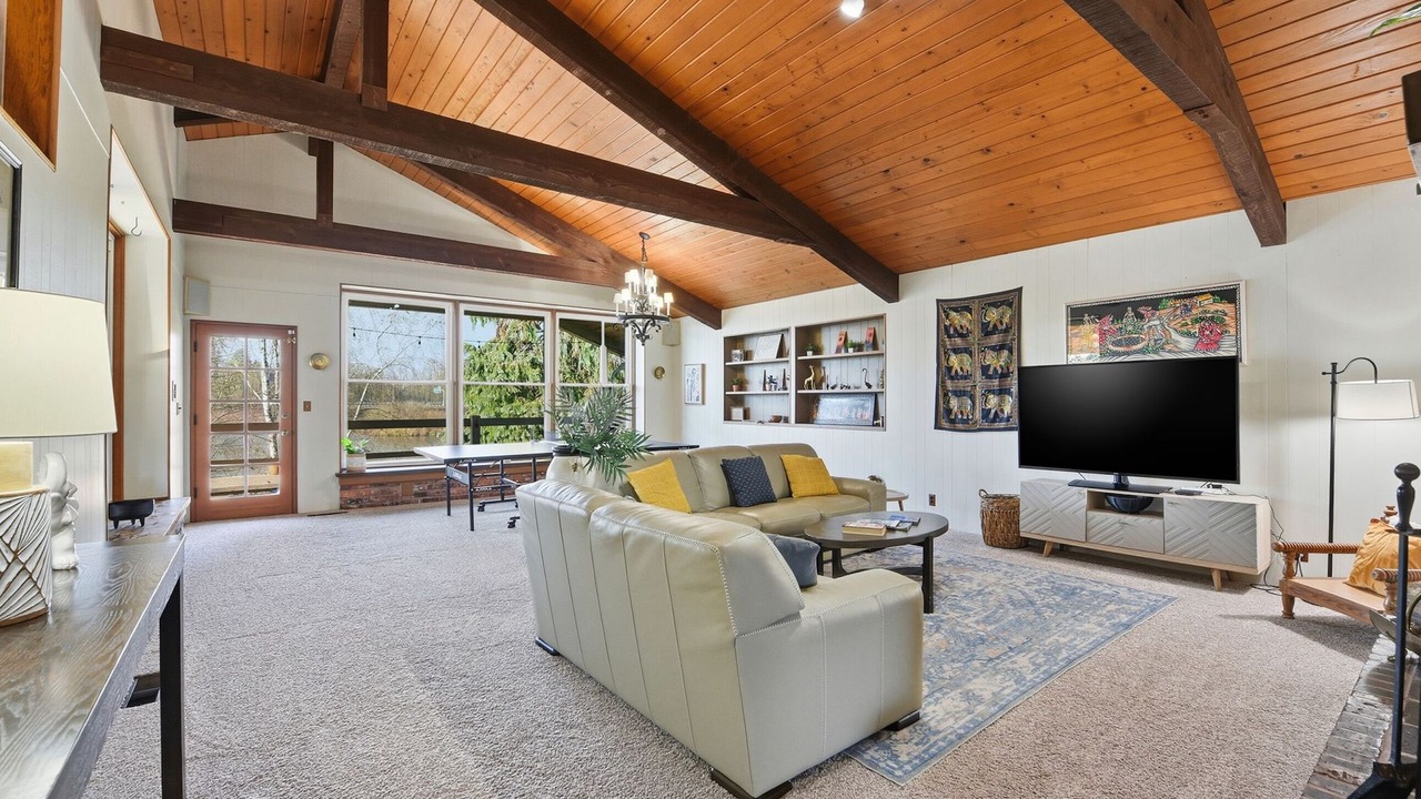 Photo of Livingroom in Centralia