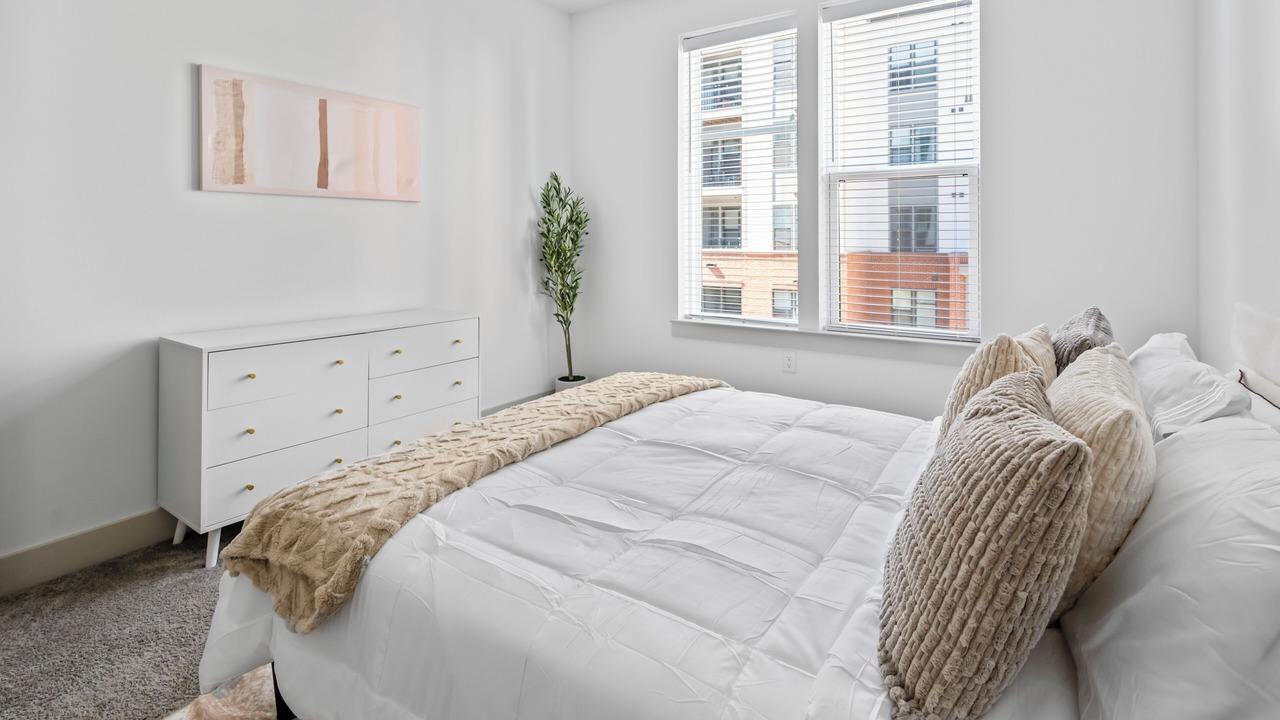 Photo of Bedroom in River District