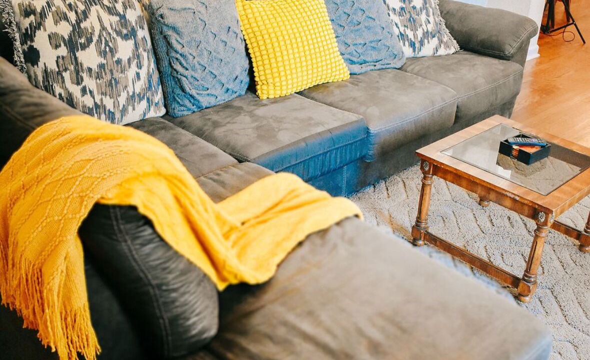 Photo of Livingroom in Shearer Hills - Ridgeview