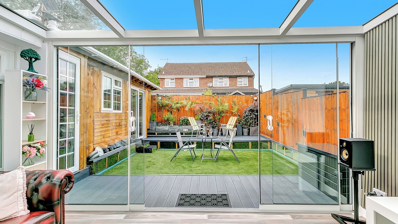 Photo of Livingroom in Bierton