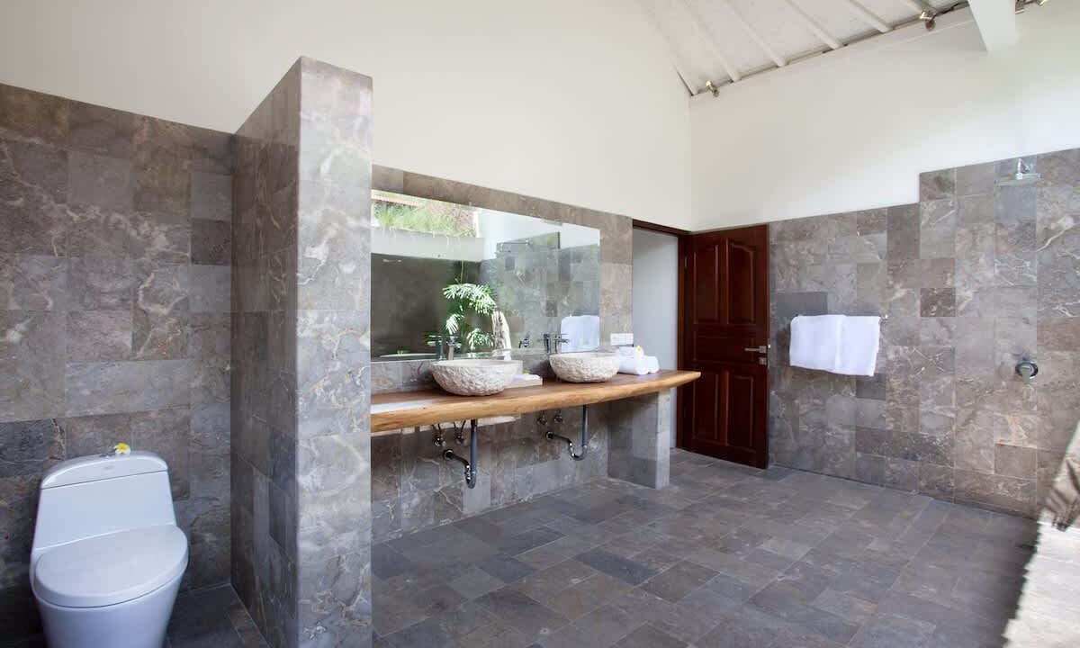 Photo of Bathroom in North Legian