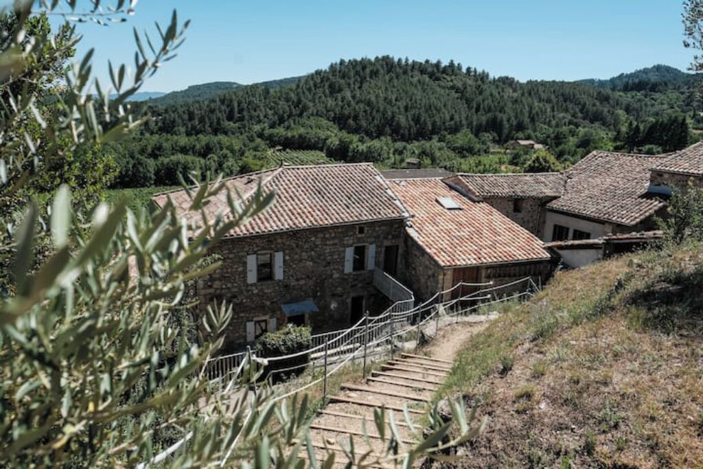 Photo of Outdoor in Rocher