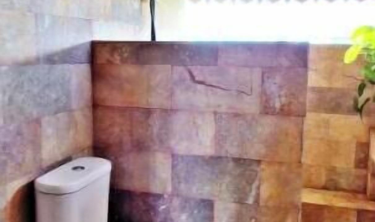 Photo of Bathroom in Kalisada