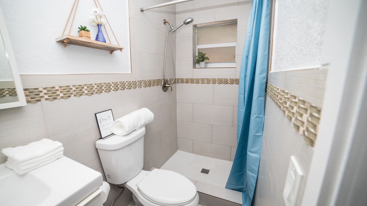 Photo of Bathroom in Edgewood