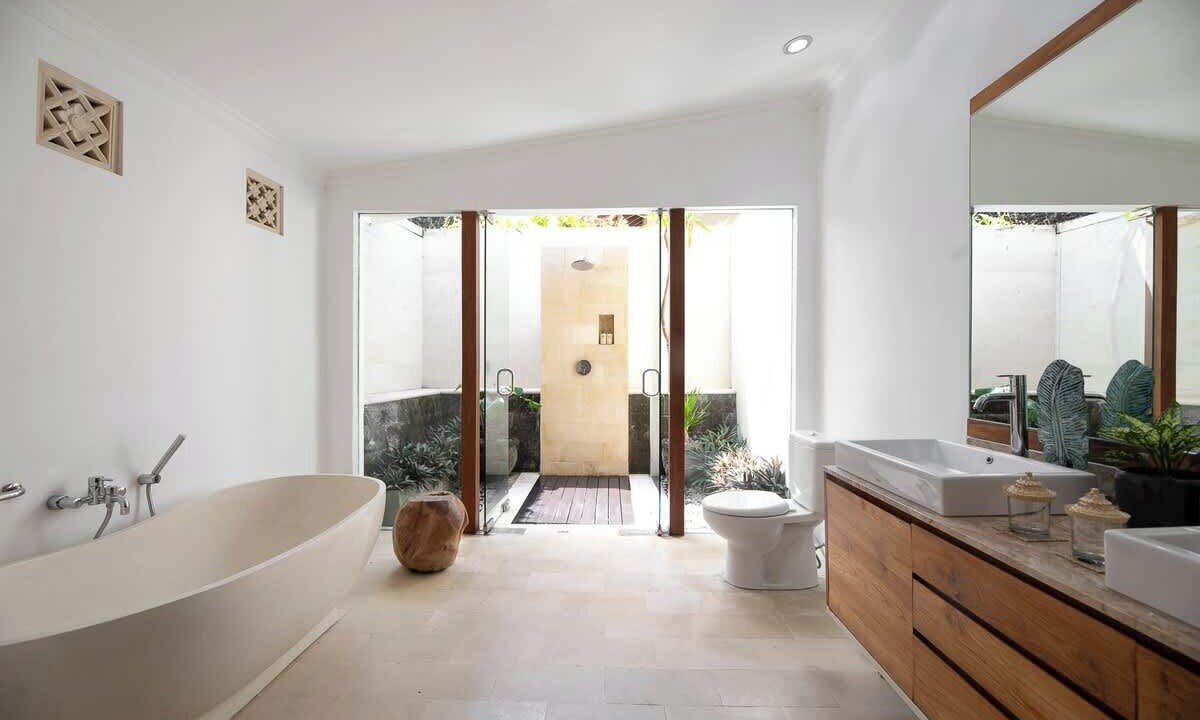 Photo of Bathroom in Pererenan