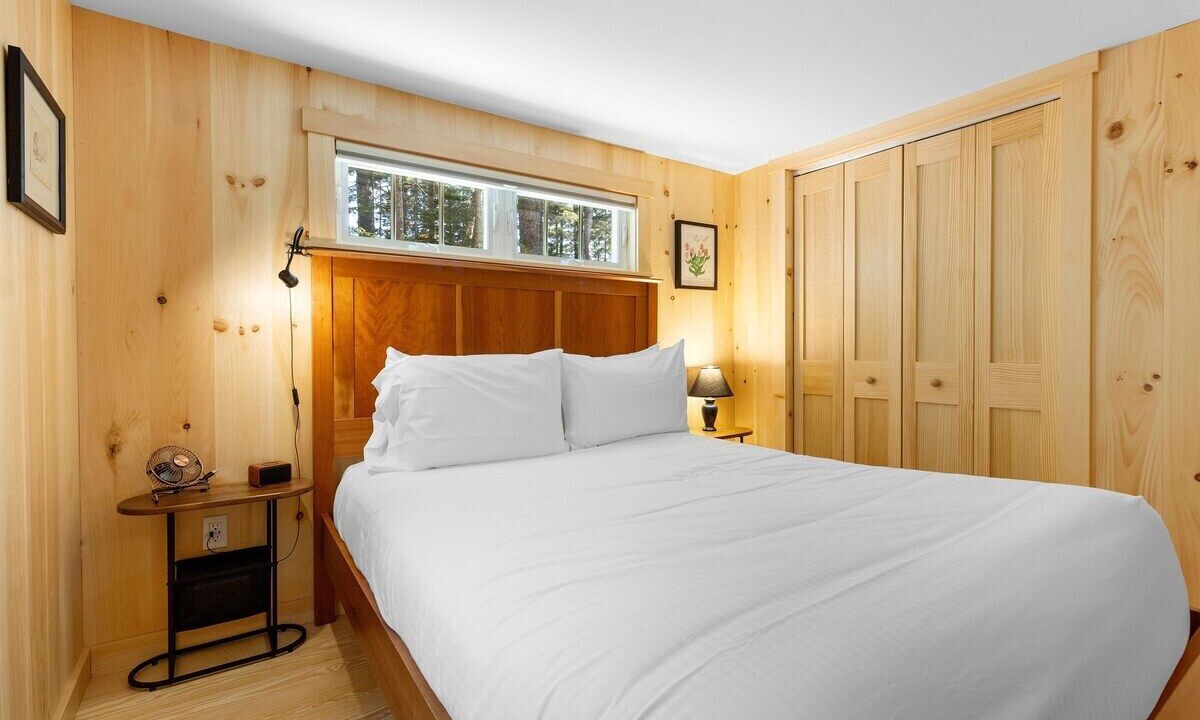 Photo of Bedroom in Saint George