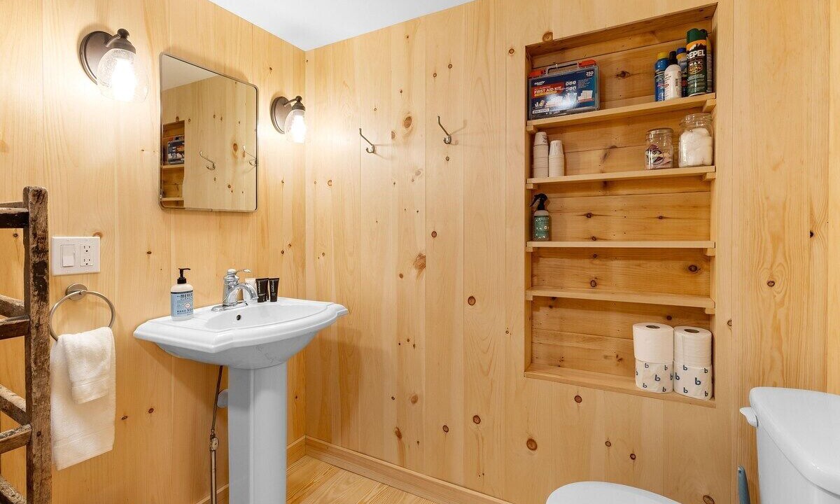 Photo of Bathroom in Saint George