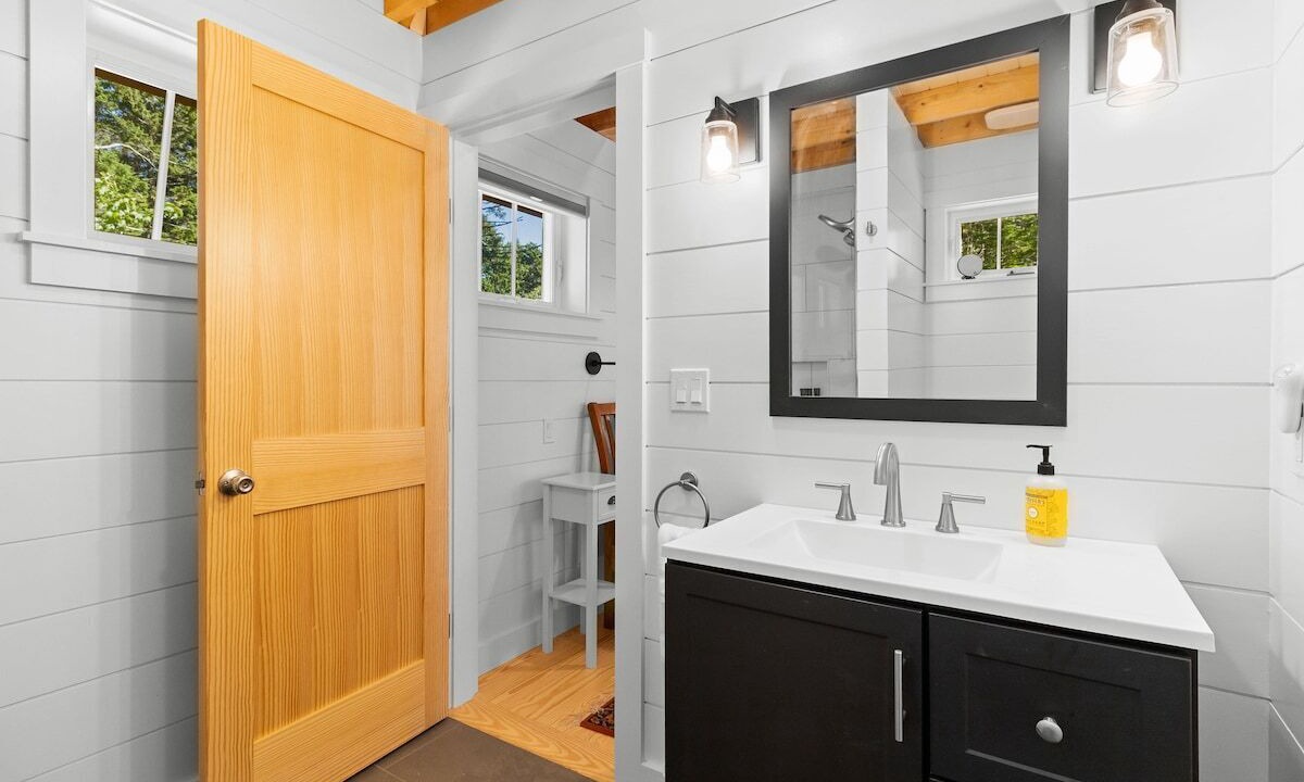 Photo of Bathroom in Saint George