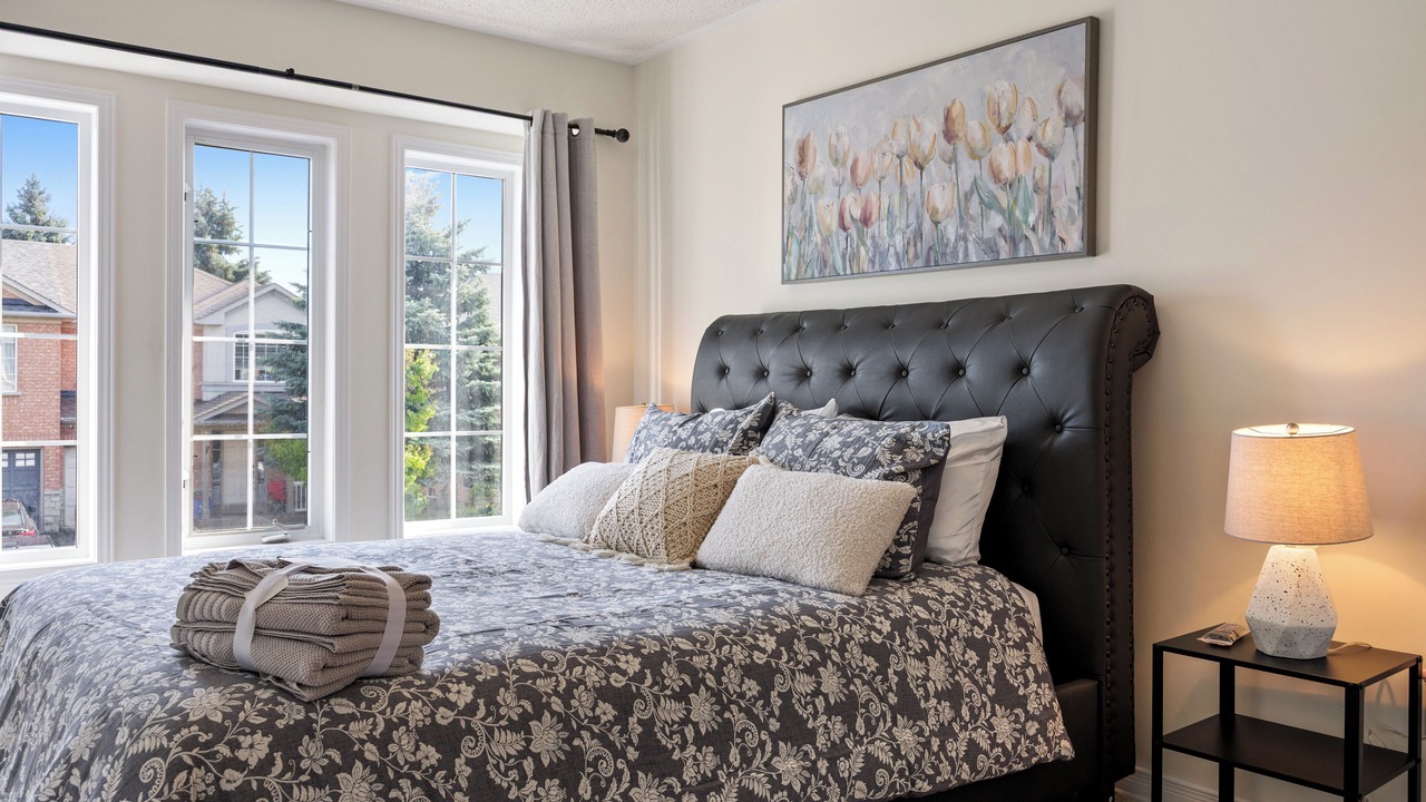 Photo of Bedroom in Bayview Glen