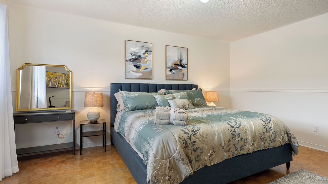 Photo of Bedroom in Bayview Glen