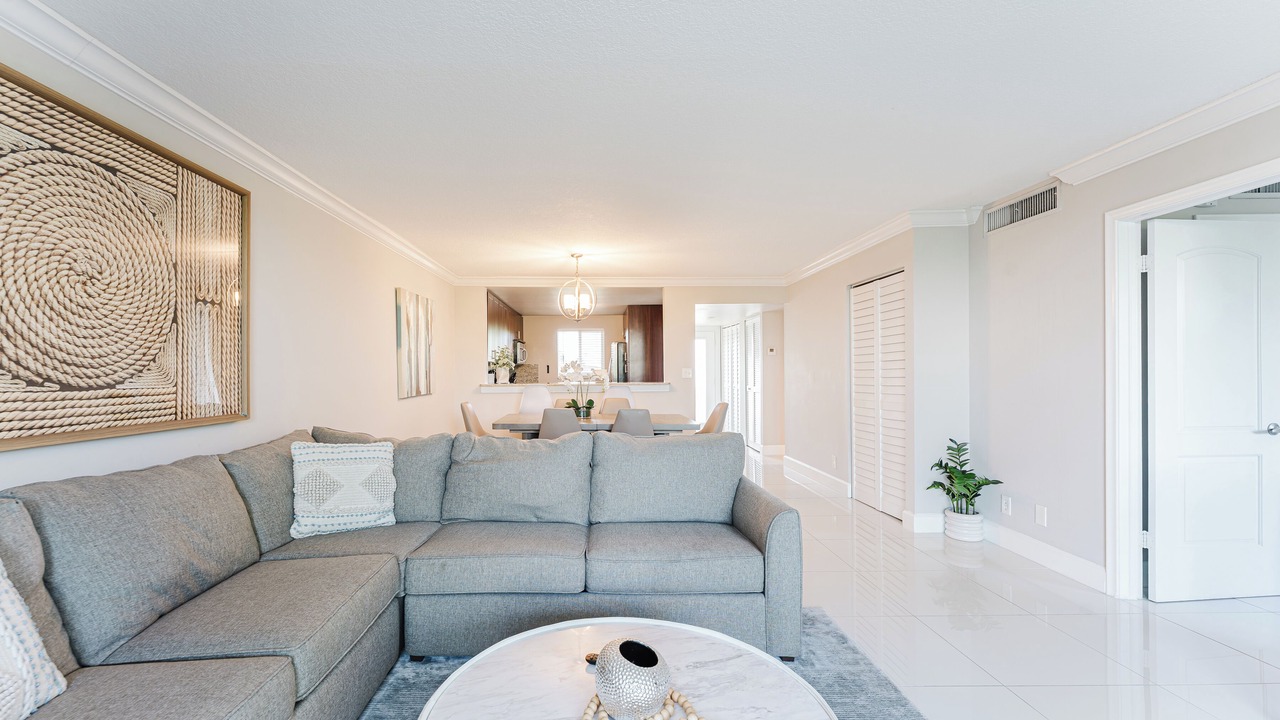 Photo of Livingroom in Boca Raton