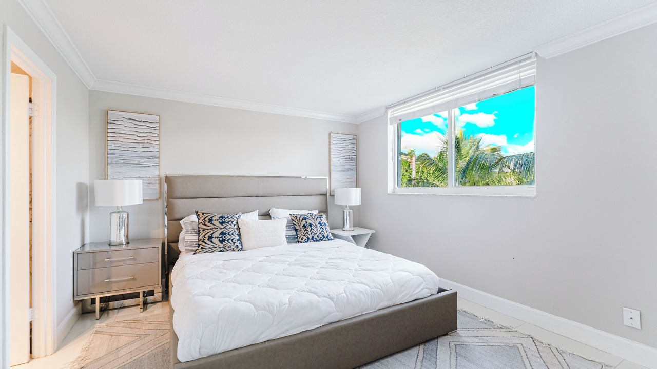 Photo of Bedroom in Boca Raton