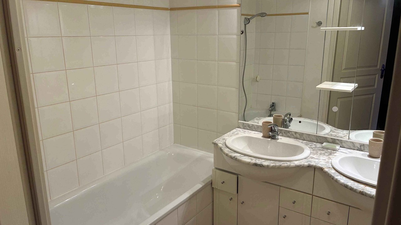 Photo of Bathroom in Trois Cocus - Borderouge - Croix-Daurade - Paleficat