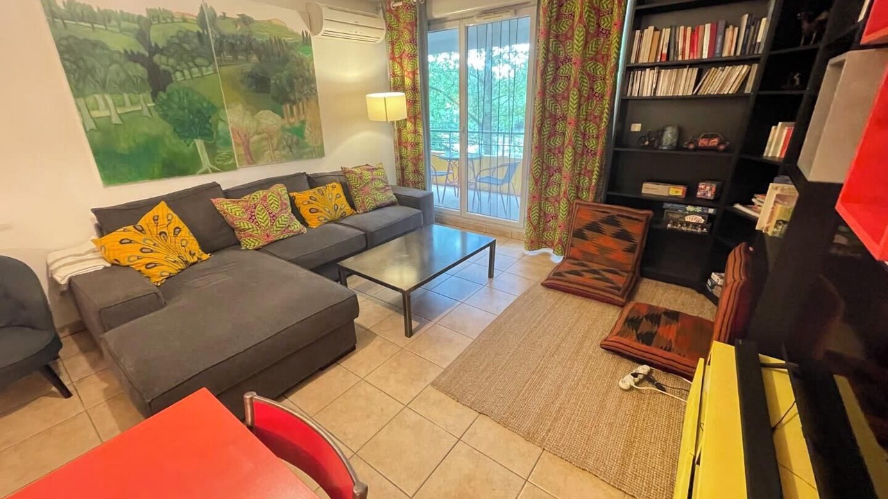 Photo of Livingroom in Trois Cocus - Borderouge - Croix-Daurade - Paleficat