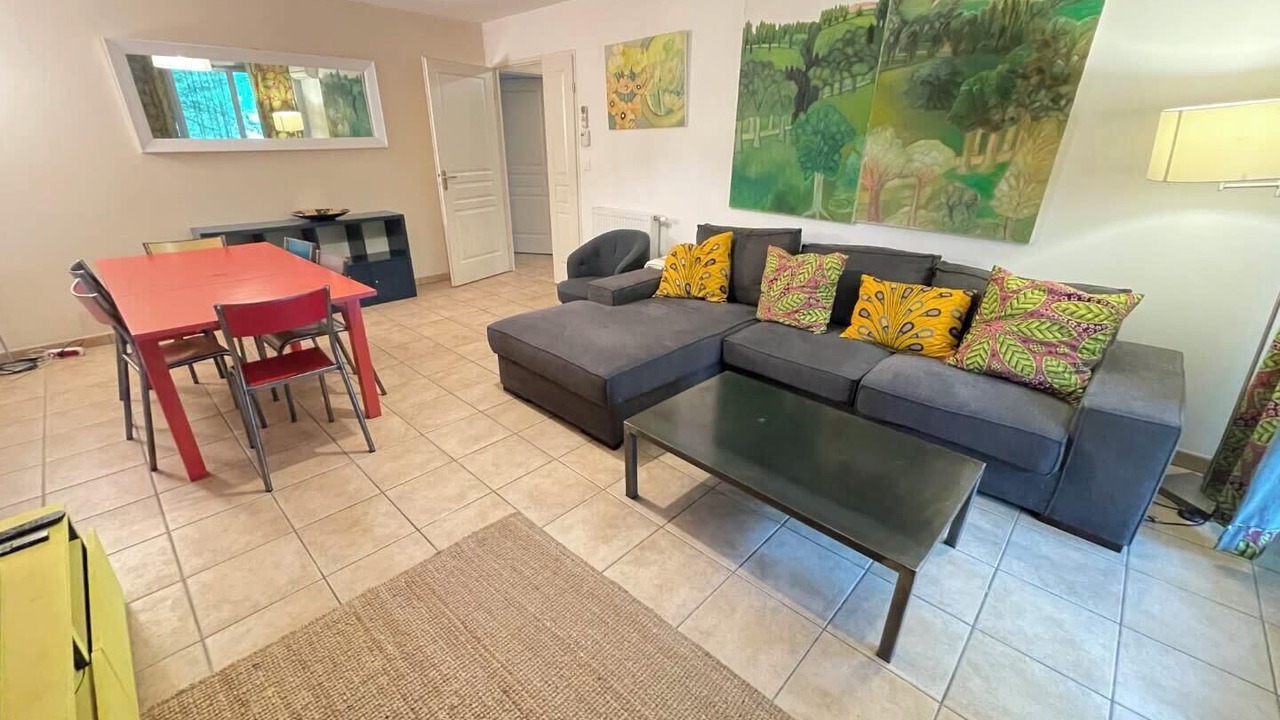 Photo of Livingroom in Trois Cocus - Borderouge - Croix-Daurade - Paleficat