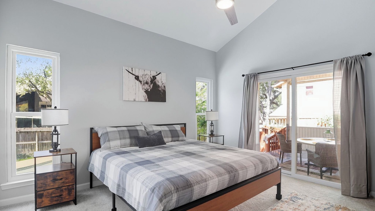 Photo of Bedroom in North San Antonio - SAT