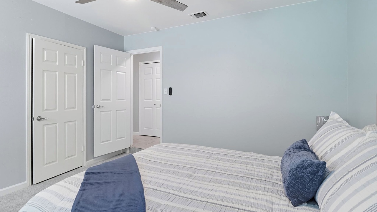 Photo of Bedroom in North San Antonio - SAT