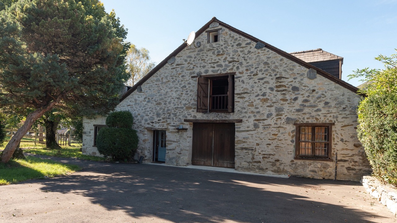 Photo of Outdoor in Castet