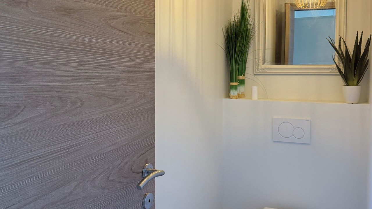 Photo of Bathroom in Villeneuve-les-Bouloc