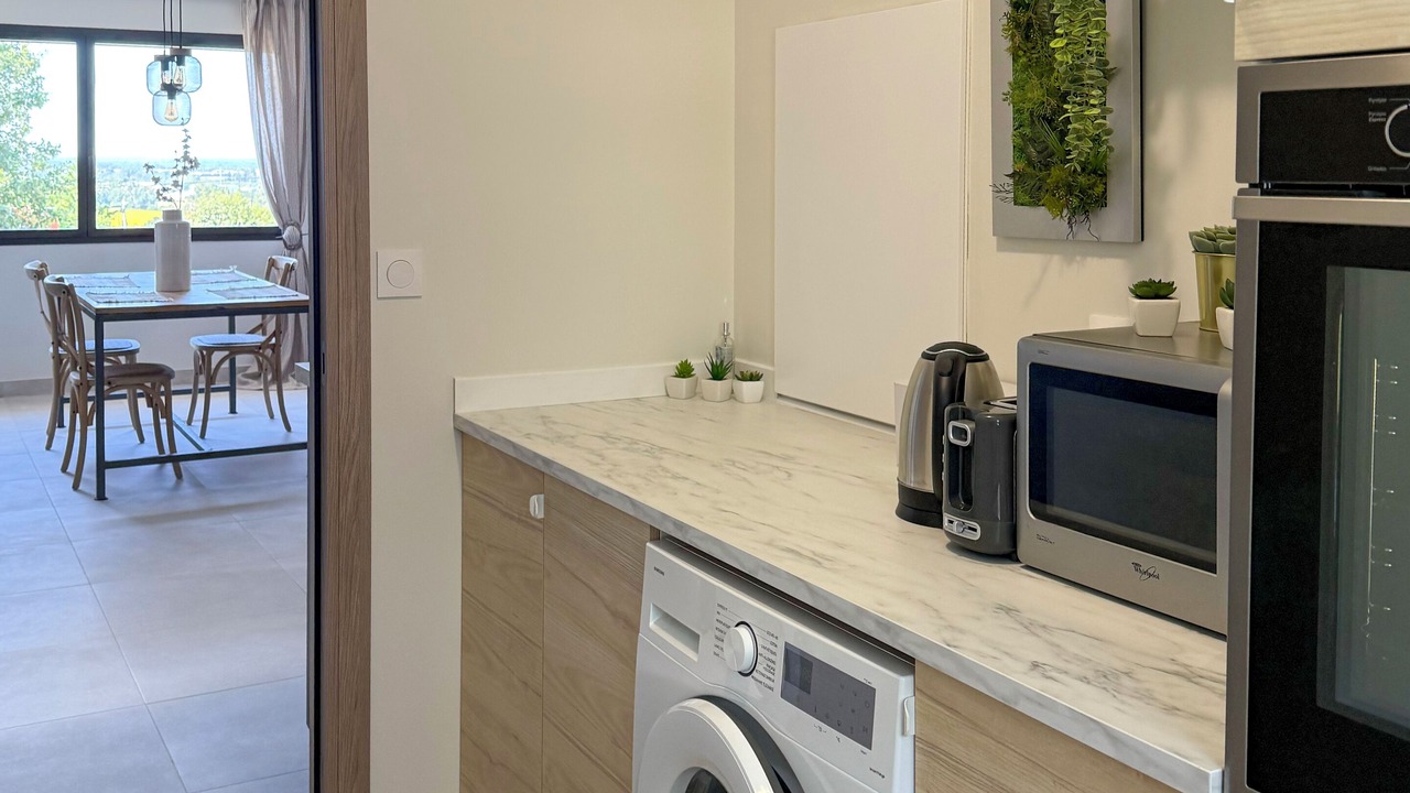 Photo of Kitchen in Villeneuve-les-Bouloc