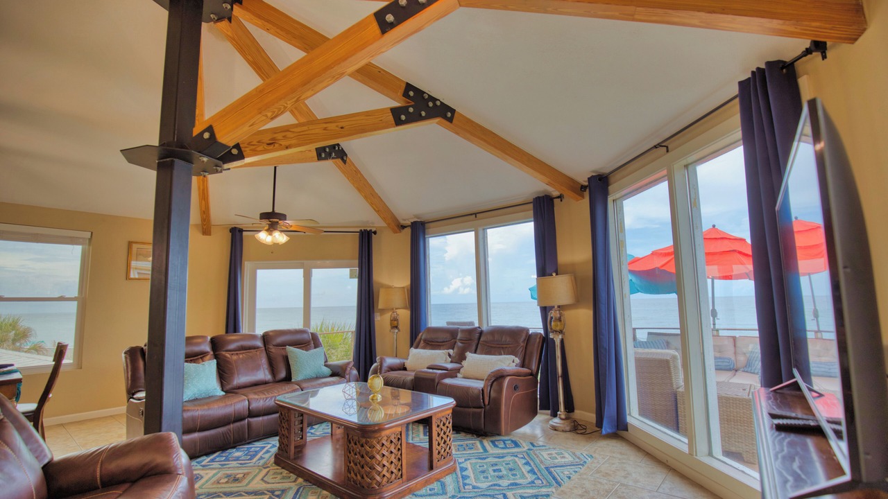 Photo of Livingroom in Englewood