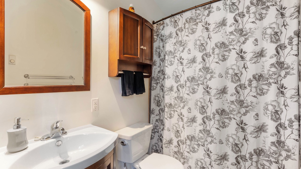 Photo of Bathroom in Greater Napanee