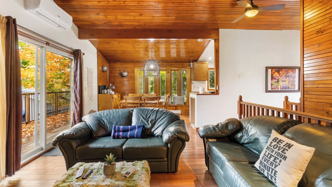 Photo of Bedroom in Greater Napanee