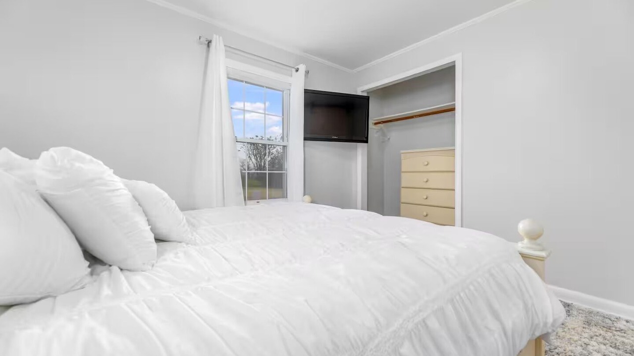 Photo of Bedroom in Bristol